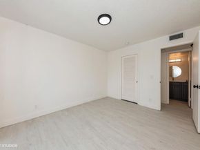 118 Somerset F, West Palm Beach FL 33417