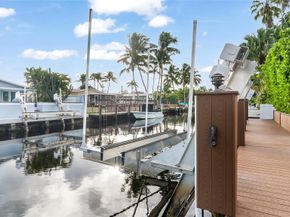 1700 SW 5th Ct, Fort Lauderdale FL 33312