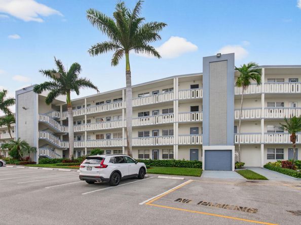 3007 Yarmouth A, Boca Raton FL 33434