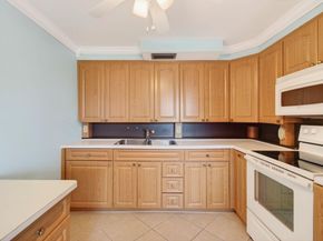 3007 Yarmouth A, Boca Raton FL 33434