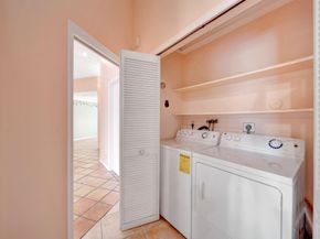 8507 NW 83rd St, Tamarac FL 33321