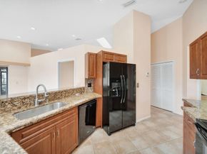 8507 NW 83rd St, Tamarac FL 33321