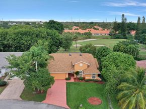 8507 NW 83rd St, Tamarac FL 33321