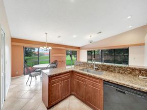 8507 NW 83rd St, Tamarac FL 33321