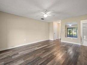 370 Fairway Circle 13, Weston FL 33326