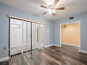 370 Fairway Circle 13, Weston FL 33326