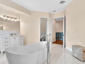 920 NW 122nd Avenue, Plantation FL 33325