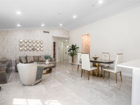 1427 Seagrape Cir, Weston FL 33326