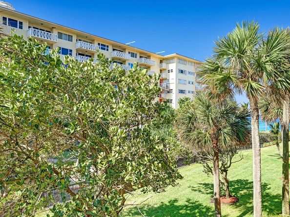1167 Hillsboro Mile 206, Hillsboro Beach FL 33062