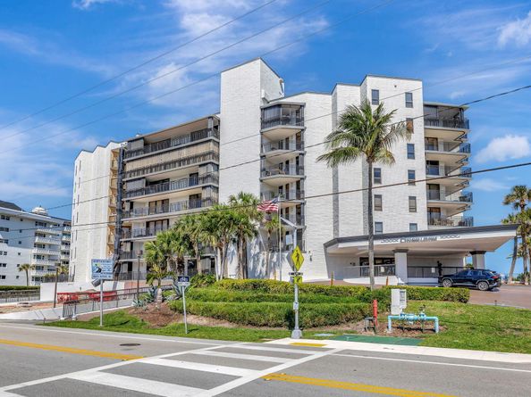 1167 Hillsboro Mile 206, Hillsboro Beach FL 33062