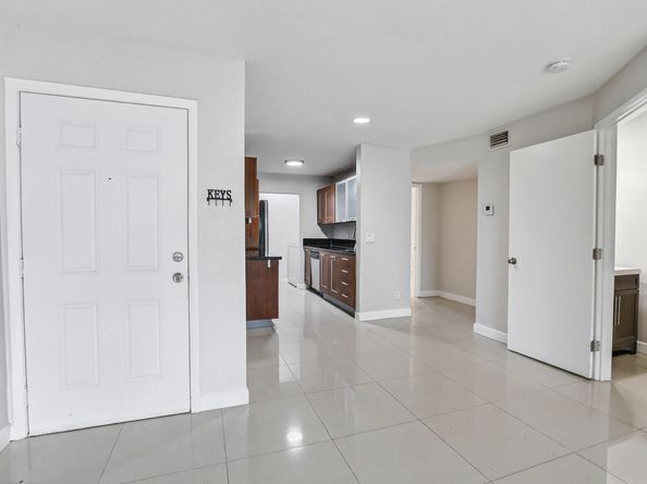 8789 NW 39 Street 8789, Sunrise FL 33351