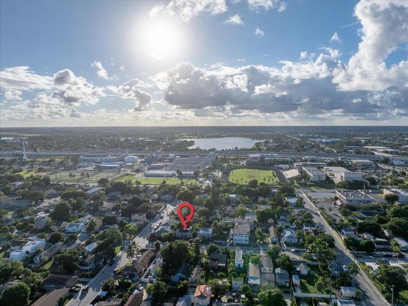 127 S C Street, Lake Worth Beach FL 33460