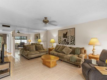 4160 Cambridge G