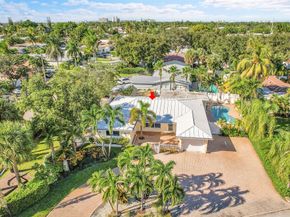 281 SW 18th Ct, Pompano Beach FL 33060