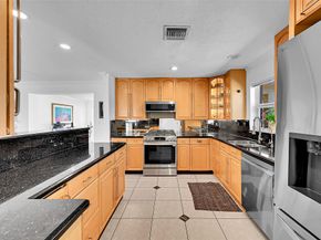 281 SW 18th Ct, Pompano Beach FL 33060