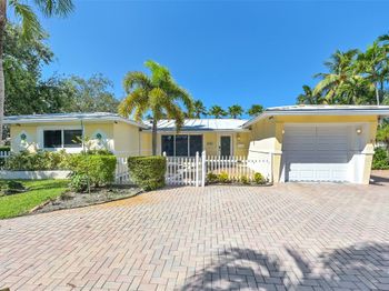 281 SW 18th Ct
