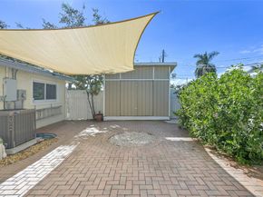 281 SW 18th Ct, Pompano Beach FL 33060