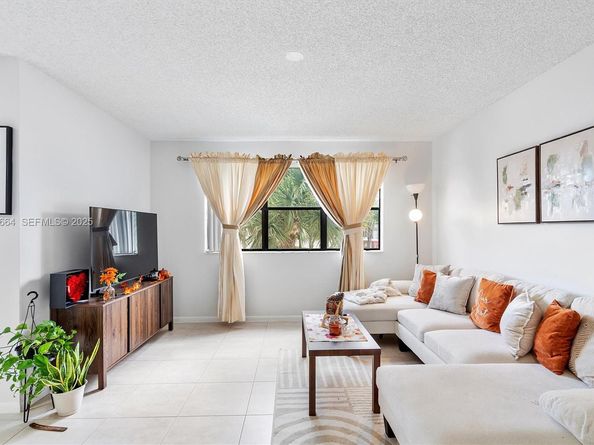 510 S Park Road 2510, Hollywood FL 33021