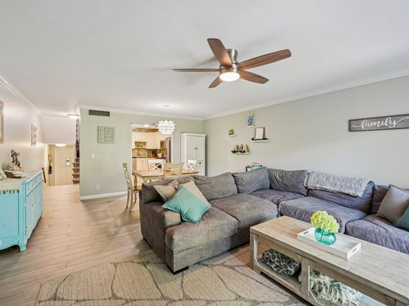 388 Golfview Road C, North Palm Beach FL 33408