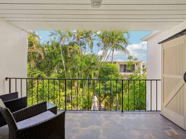 388 Golfview Road C, North Palm Beach FL 33408