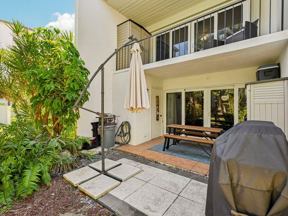 388 Golfview Road C, North Palm Beach FL 33408