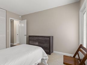 2160 NE 56th Ct 102, Fort Lauderdale FL 33308