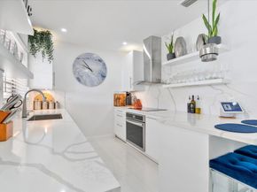 440 N Rainbow Dr, Hollywood FL 33021