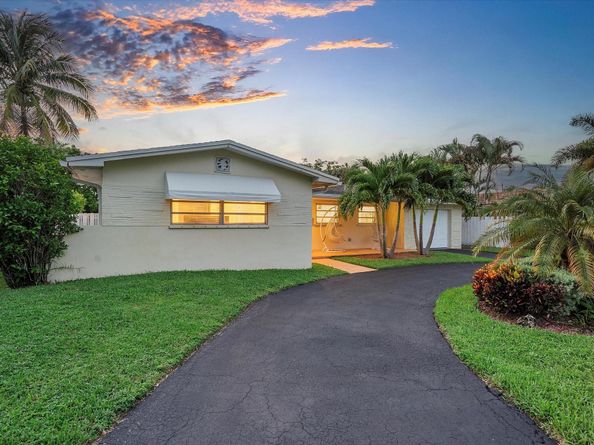 440 N Rainbow Dr, Hollywood FL 33021