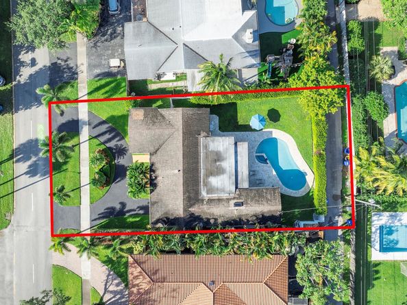 440 N Rainbow Dr, Hollywood FL 33021