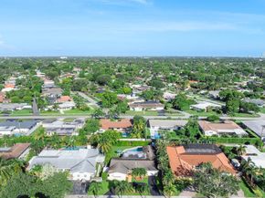 440 N Rainbow Dr, Hollywood FL 33021