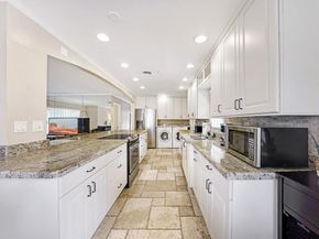 332 NW 26th Ct, Wilton Manors FL 33311