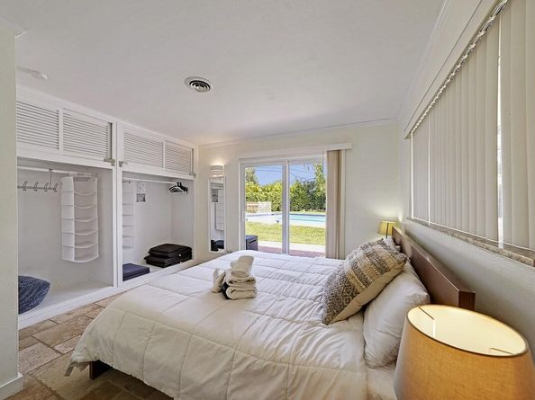 332 NW 26th Ct, Wilton Manors FL 33311