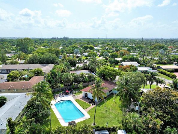 332 NW 26th Ct, Wilton Manors FL 33311