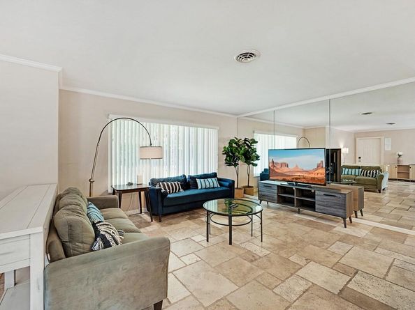 332 NW 26th Ct, Wilton Manors FL 33311