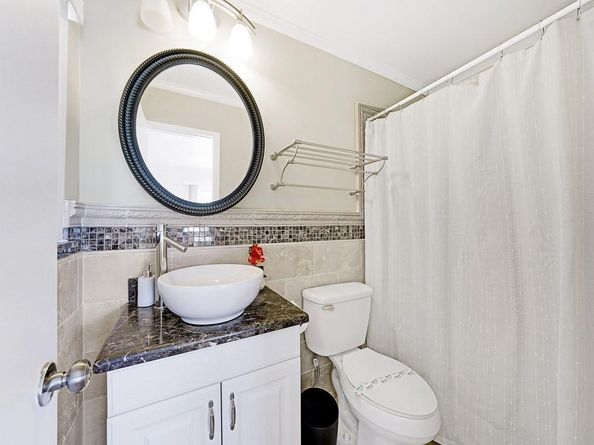 332 NW 26th Ct, Wilton Manors FL 33311