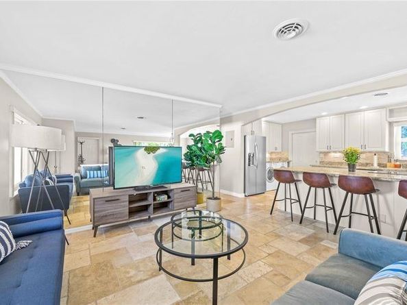 332 NW 26th Ct, Wilton Manors FL 33311