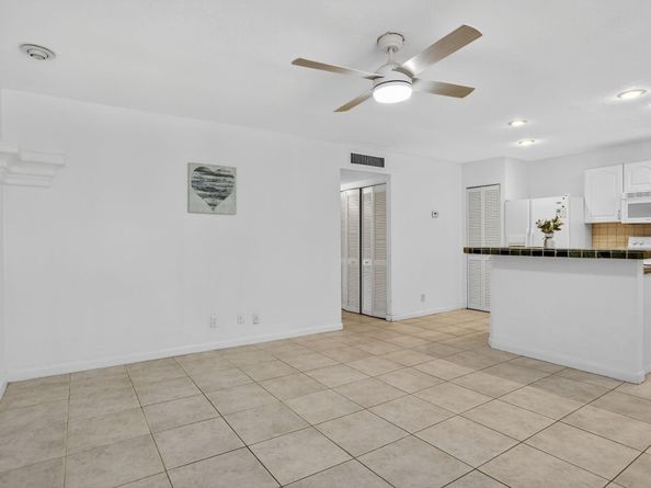 2870 NE 14th St Causeway 104c, Pompano Beach FL 33062