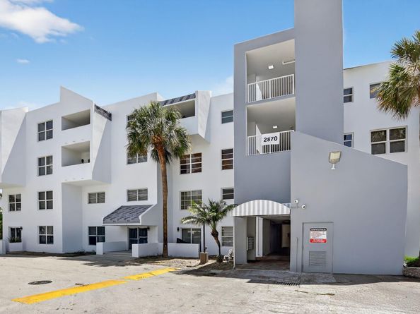 2870 NE 14th St Causeway 104c, Pompano Beach FL 33062