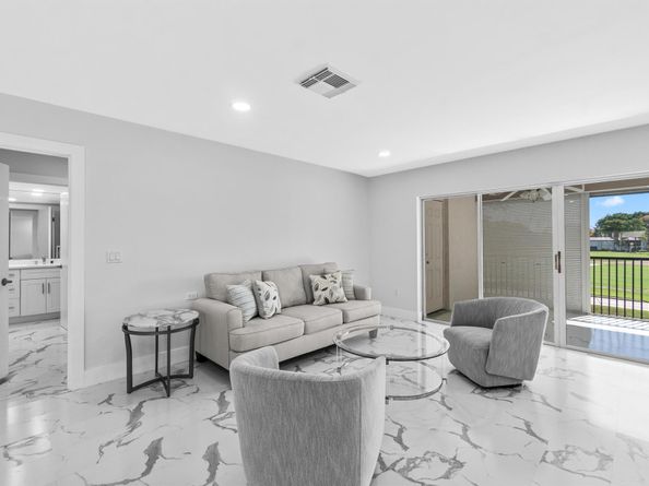 6 Stratford Drive E D, Boynton Beach FL 33436