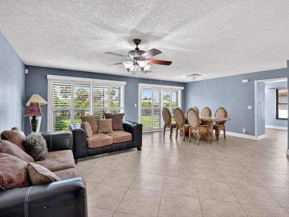 12271 Sand Wedge Drive, Boynton Beach FL 33437