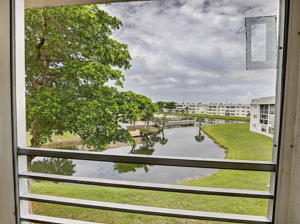 8100 Sunrise Lakes Blvd 303, Sunrise FL 33322