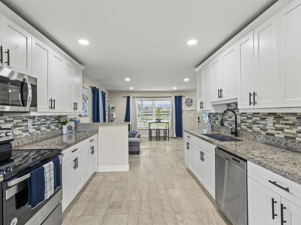4331 Dale Road, Palm Springs FL 33406
