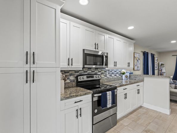 4331 Dale Road, Palm Springs FL 33406