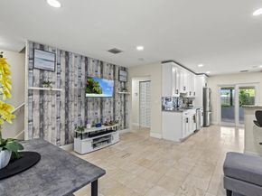 4331 Dale Road, Palm Springs FL 33406