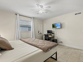 4331 Dale Road, Palm Springs FL 33406