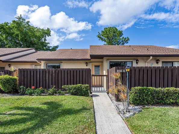 816 Sky Pine Way G, Greenacres FL 33415