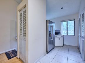 305 Harbour Pointe Way, Greenacres FL 33413