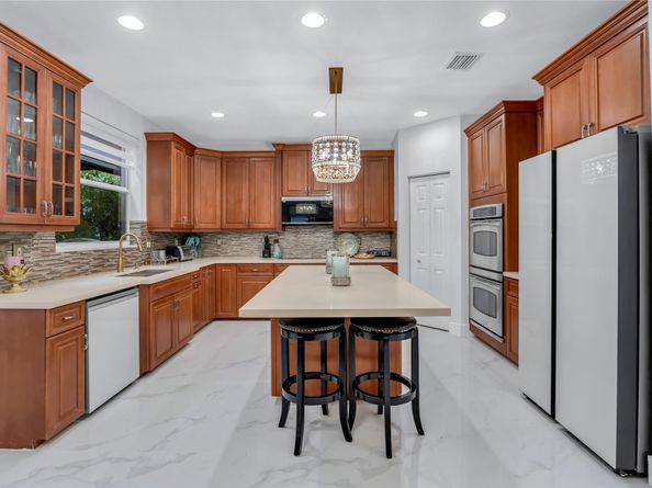 19463 SW 55th St, Miramar FL 33029