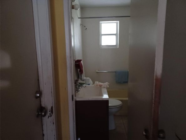163 SW 4th St, Deerfield Beach FL 33441