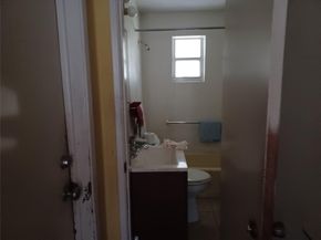 163 SW 4th St, Deerfield Beach FL 33441